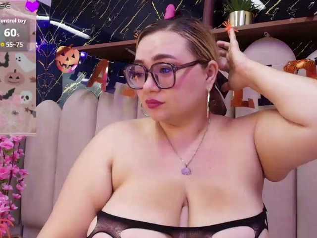 Amber-miller1 live cam on BongaCams