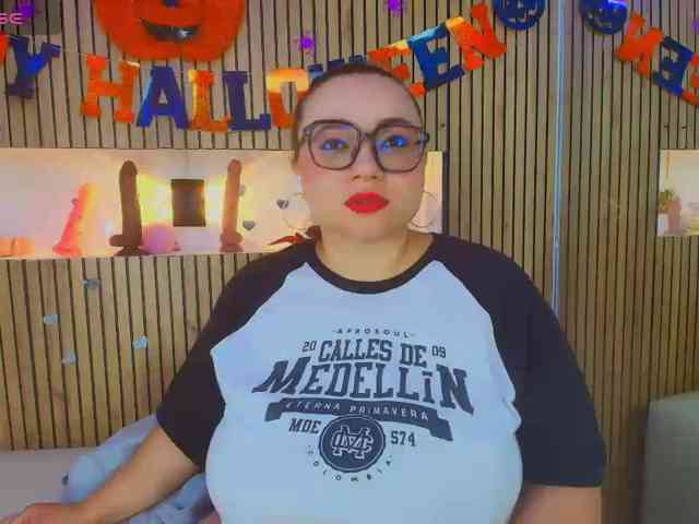 Amber-miller1 webcam