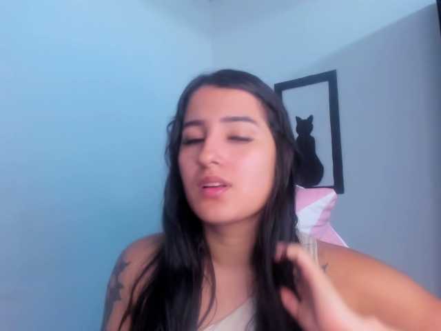 VelvetParis live cam on BongaCams