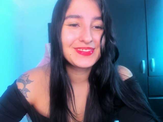 VelvetParis live cam on BongaCams