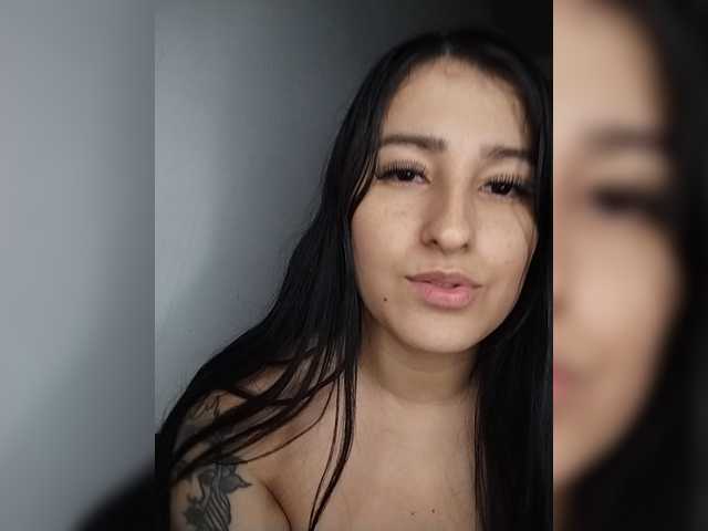 VelvetParis live cam on BongaCams