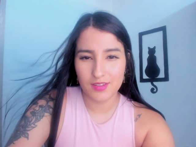 VelvetParis live cam on BongaCams