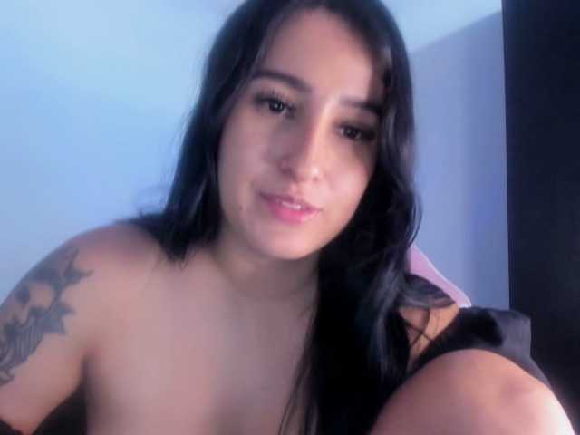VelvetParis live cam on BongaCams