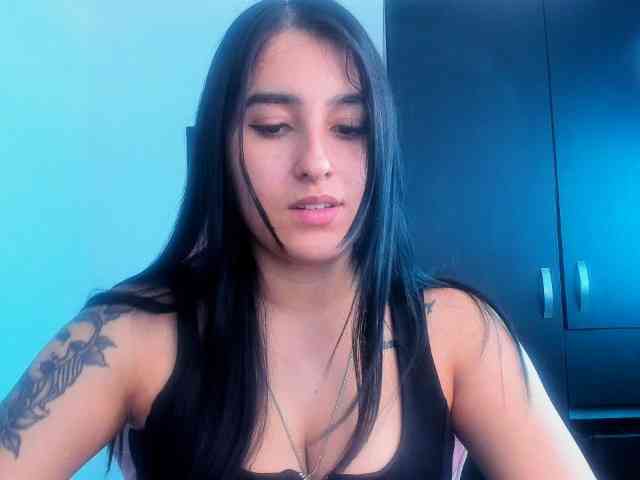 VelvetParis webcam