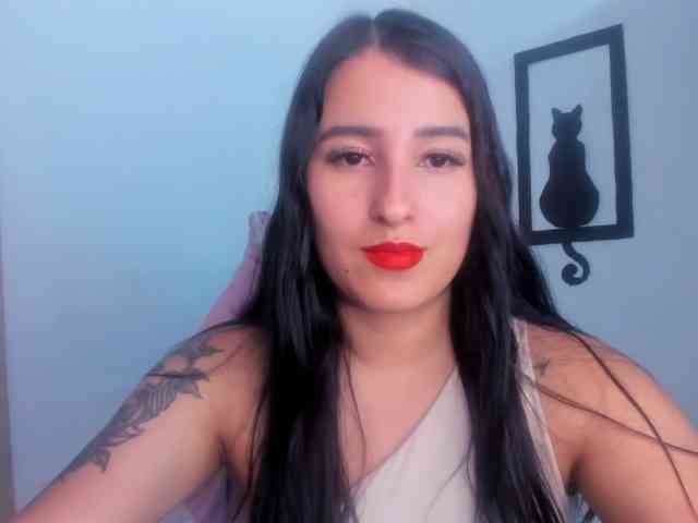 VelvetParis webcam