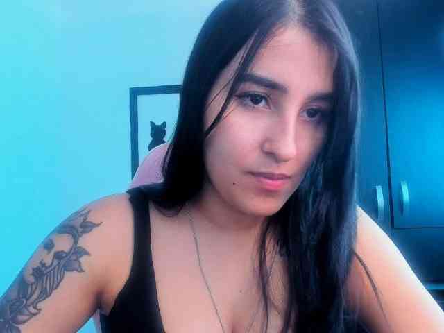 VelvetParis Live Webcam on BongaCams
