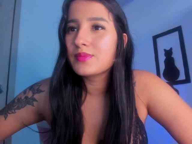 VelvetParis webcam