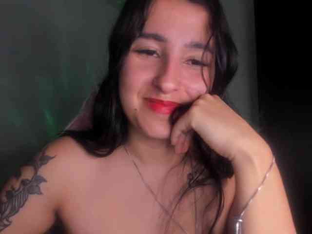 VelvetParis webcam