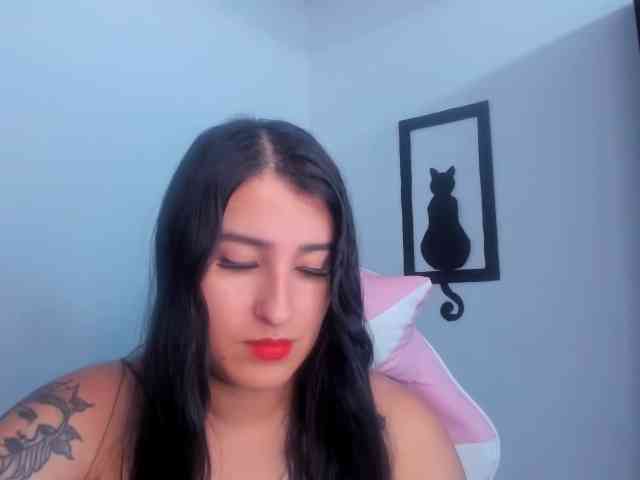 VelvetParis webcam