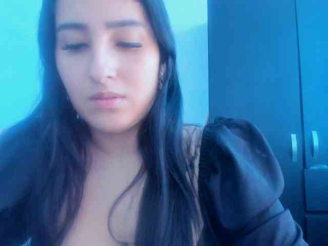 VelvetParis webcam