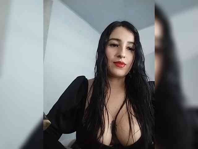 VelvetParis webcam
