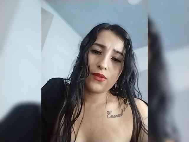 VelvetParis webcam