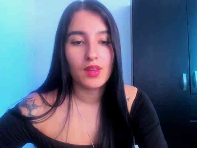 VelvetParis webcam