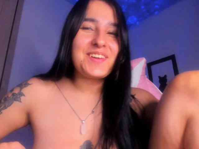 VelvetParis Live Webcam on BongaCams