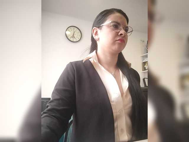 Paolitha25 live cam on BongaCams
