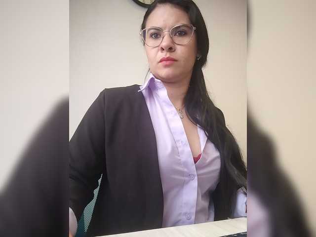 Paolitha25 live cam on BongaCams