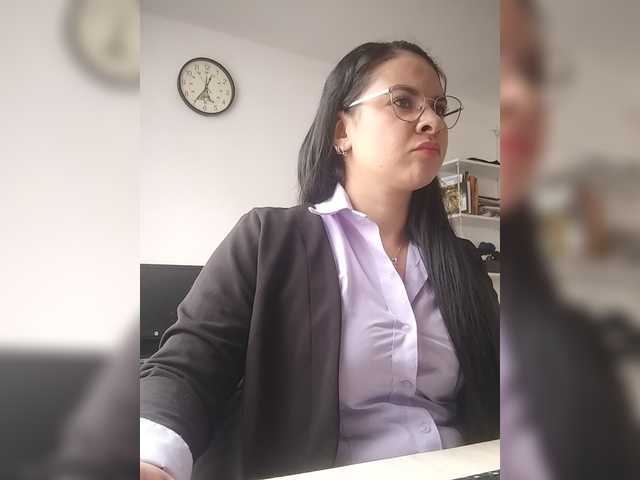 Paolitha25 live cam preview