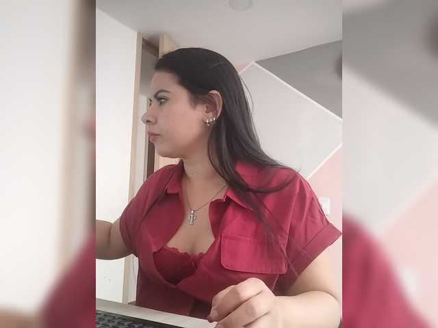 Paolitha25 live cam on BongaCams