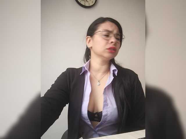 Paolitha25 live cam on BongaCams