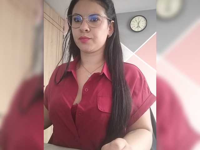 Paolitha25 live cam on BongaCams