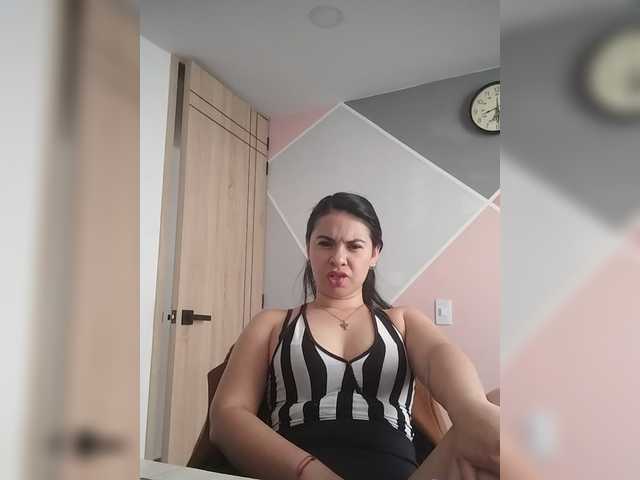 Paolitha25 live cam on BongaCams