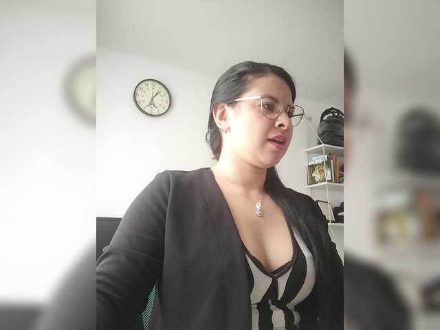 Paolitha25 live cam on BongaCams