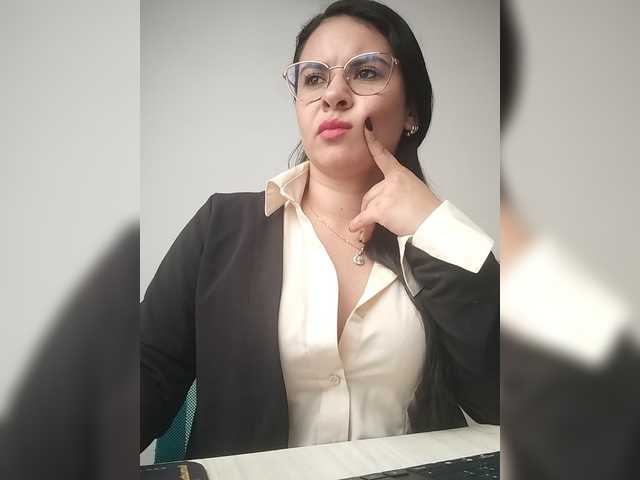 Paolitha25 live cam on BongaCams