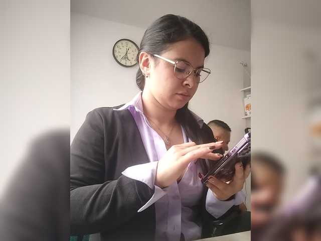 Paolitha25 live cam on BongaCams