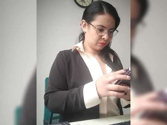 Paolitha25 live cam on BongaCams