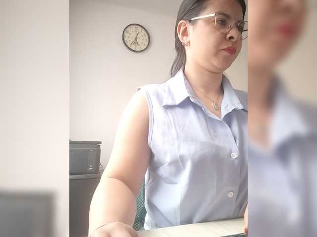 Paolitha25 webcam