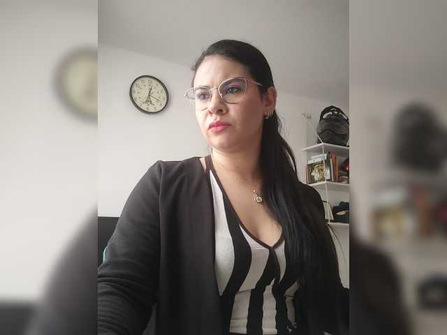 Paolitha25 live cam on BongaCams