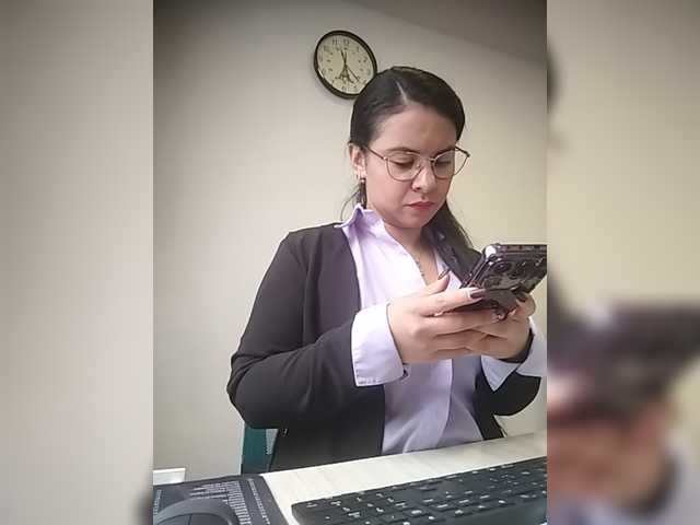 Paolitha25 live cam on BongaCams