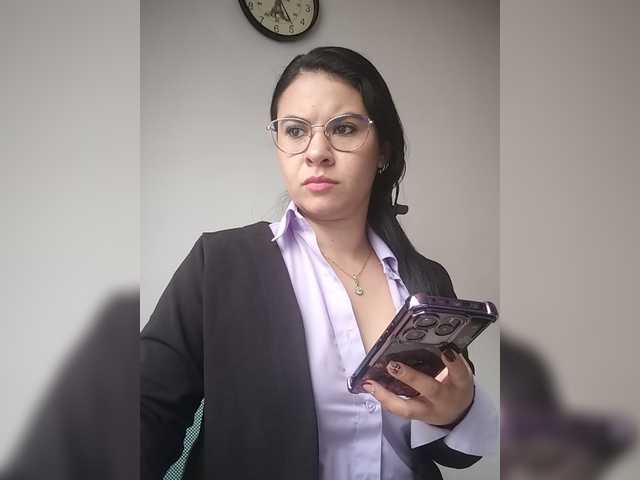 Paolitha25 live cam on BongaCams