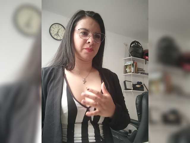 Paolitha25, live now on BongaCams