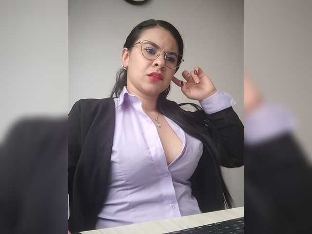 Paolitha25 live cam on BongaCams