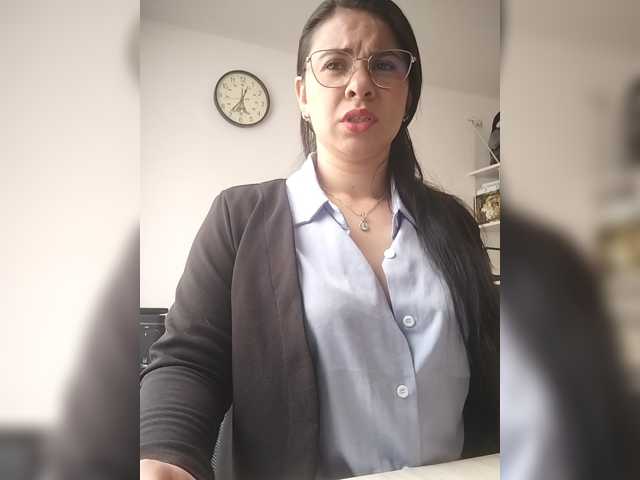 Paolitha25 live cam on BongaCams