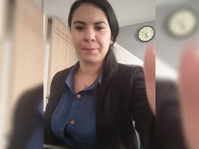 Paolitha25 live cam on BongaCams