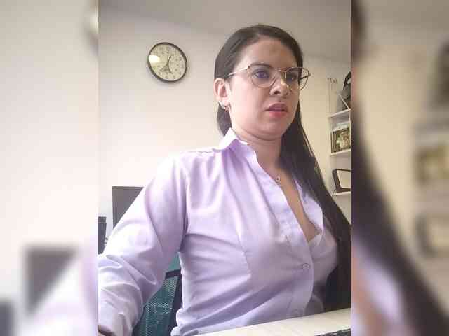 Paolitha25 webcam