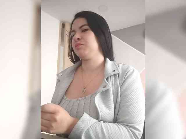 Paolitha25 webcam