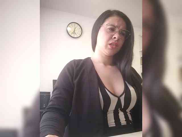 Paolitha25 webcam
