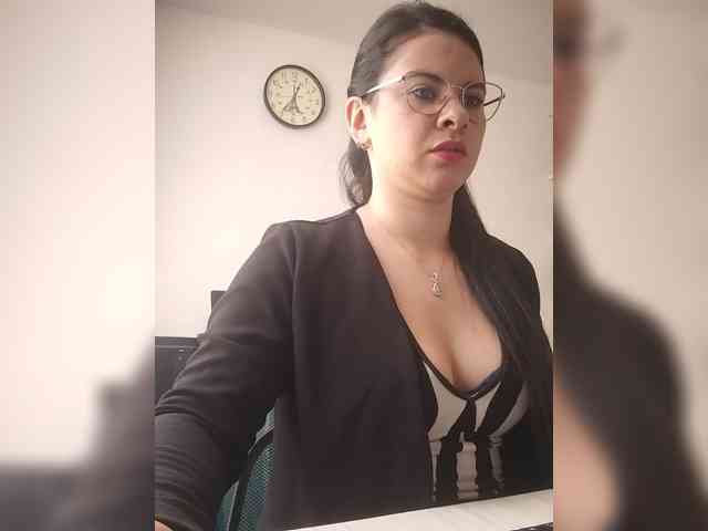 Paolitha25 webcam