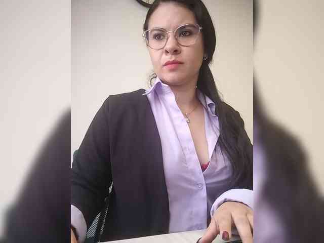 Paolitha25 webcam
