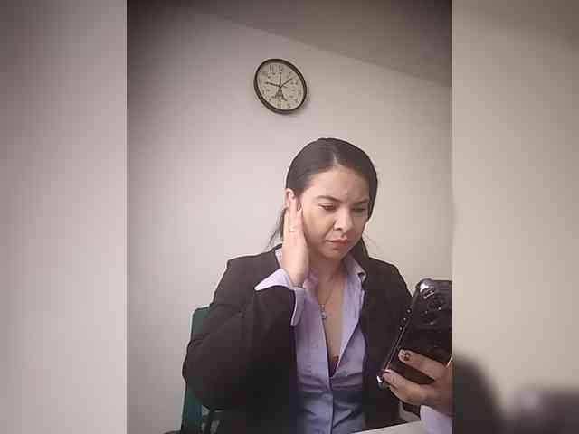 Paolitha25 webcam