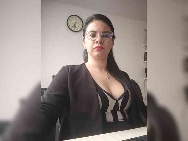 Paolitha25 webcam