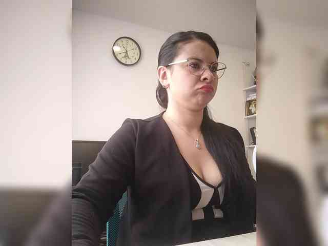 Paolitha25 webcam