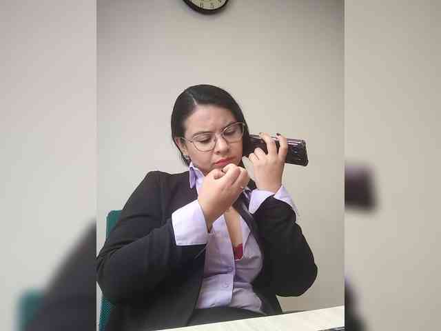 Paolitha25 webcam