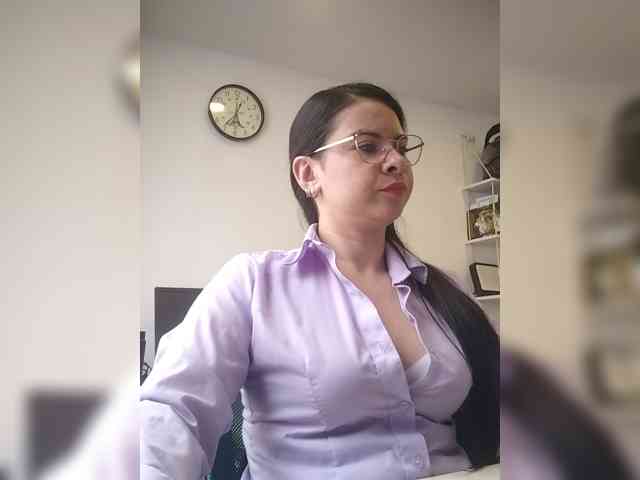 Paolitha25 webcam
