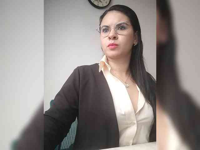 Paolitha25 webcam
