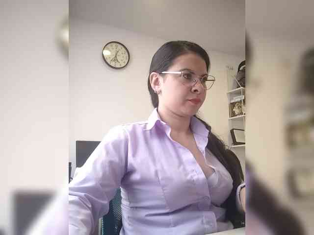 Paolitha25 webcam