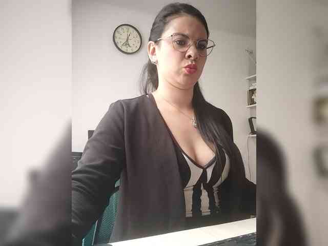 Paolitha25 webcam